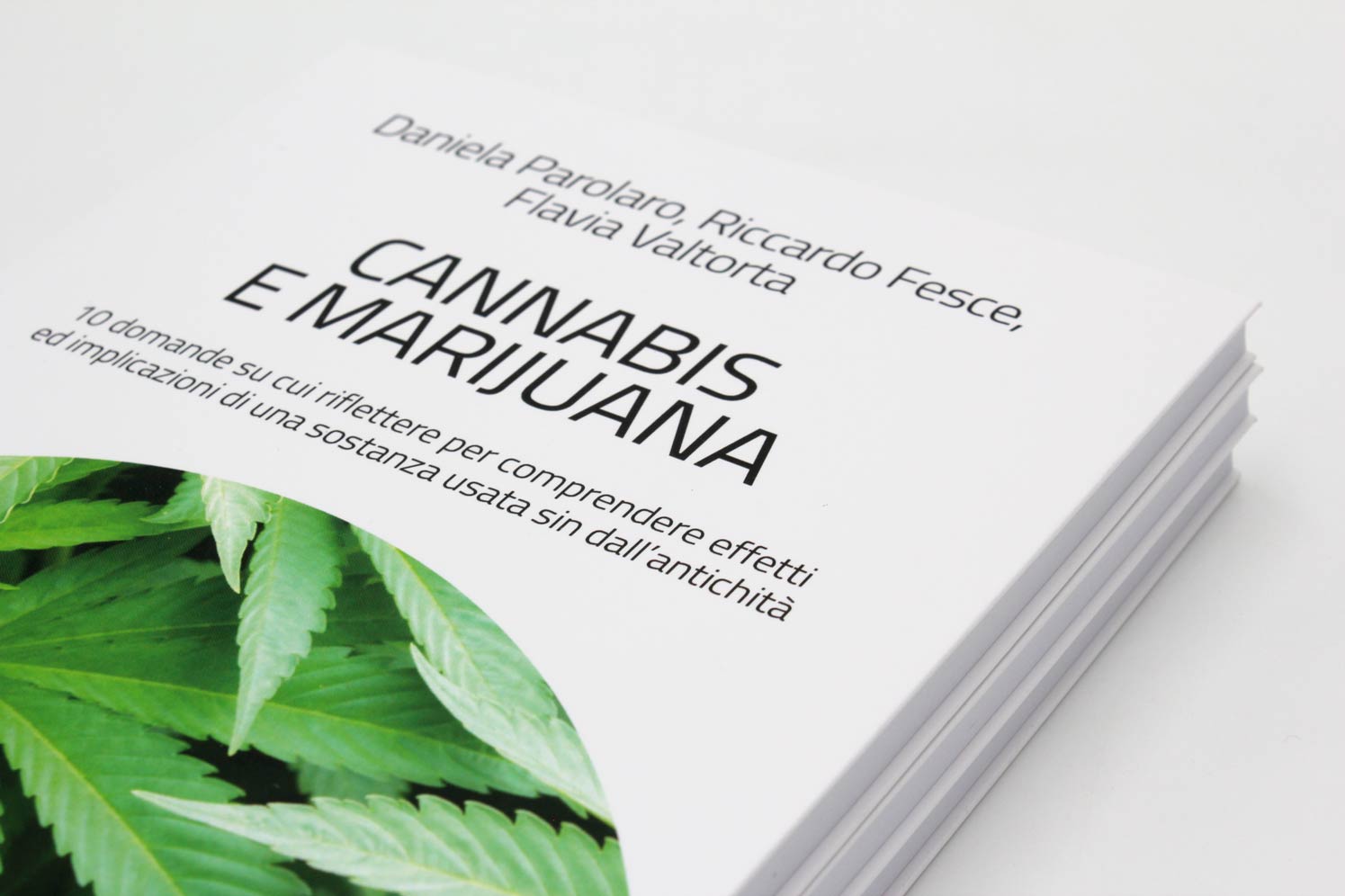 Libro-FrancoAngeli-Cannabis-IMG